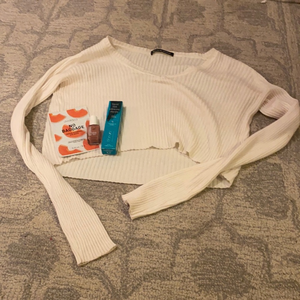 BRANDY long sleeve top and 45 dollar thrive mascara and cosmetics!!!😱